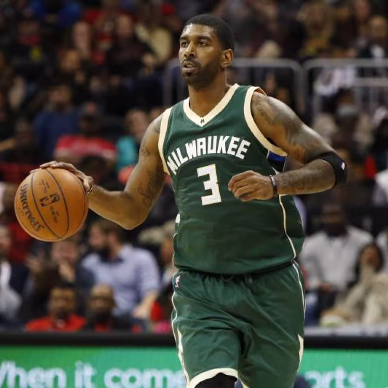 OJ Mayo destaca en su nuevo equipo en China