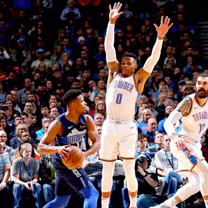 Westbrook y los Thunder le devuelven la moneda a Doncic y los Mavs