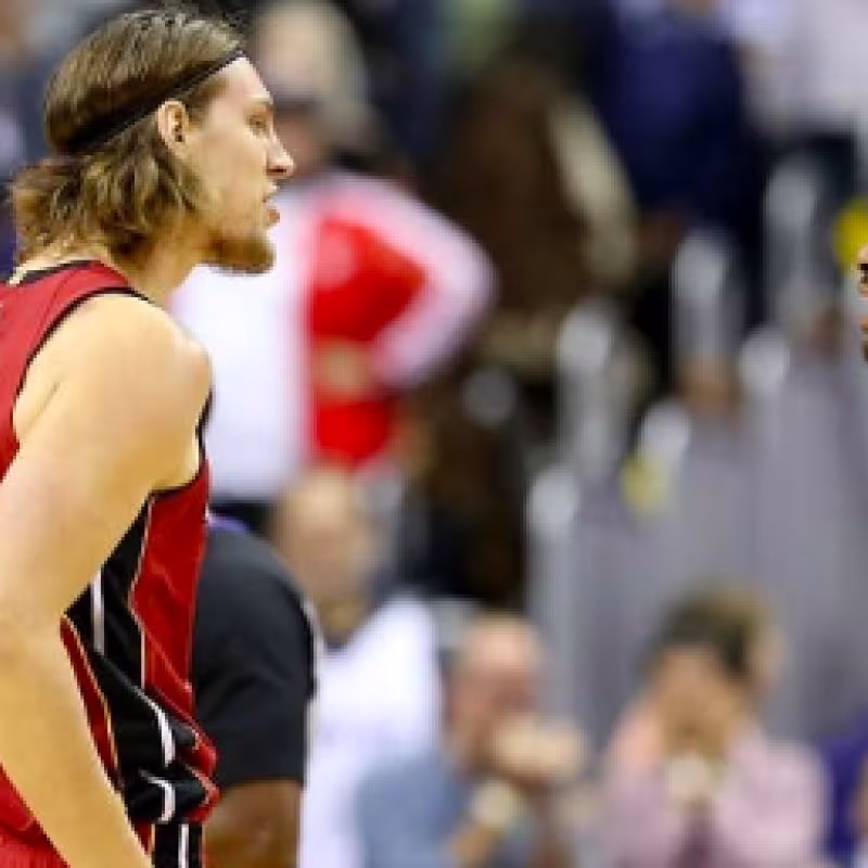 Canastón de Olynyk para darle el triunfo a los Heat en el último instante
