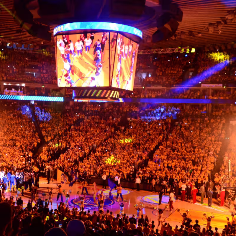 El adiós definitivo al Oracle Arena, un pabellón mítico de la NBA