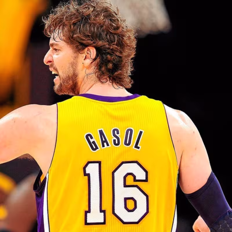 Pau Gasol, campeón de la NBA con Los Lakers en 2009 y 2010.