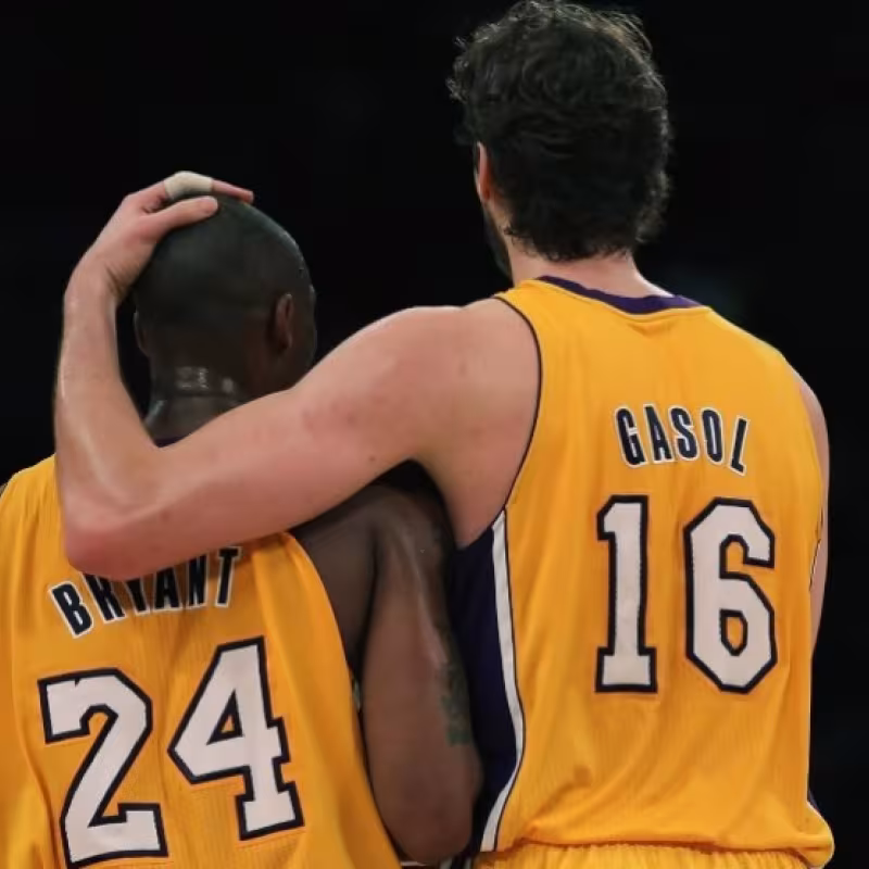 Pau Gasol y Kobe Bryant.