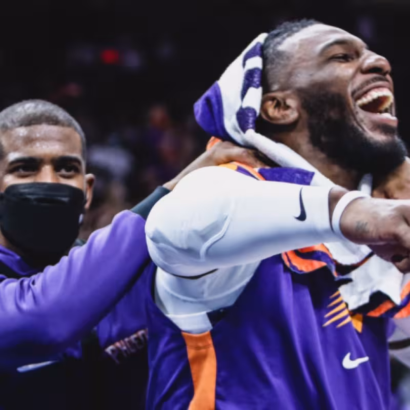 Jae Crowder y Chris Paul, dos de las estrellas de Phoenix Suns. 
