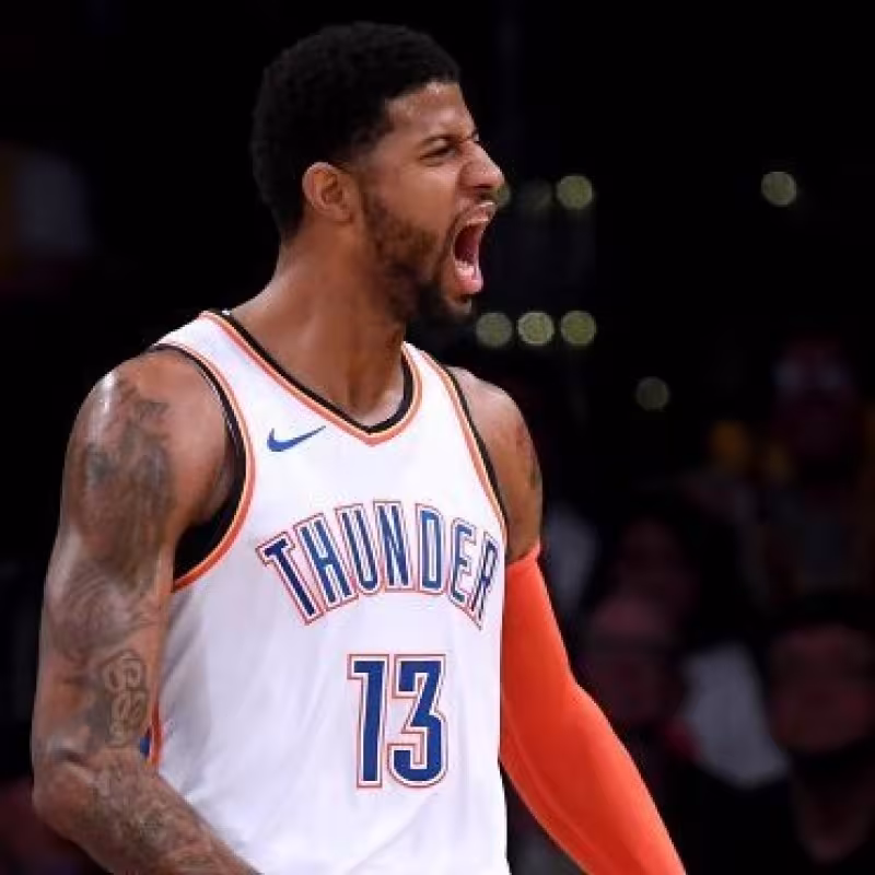Una canasta ganadora de Paul George equilibra la balanza a favor de OKC contra los Sixers