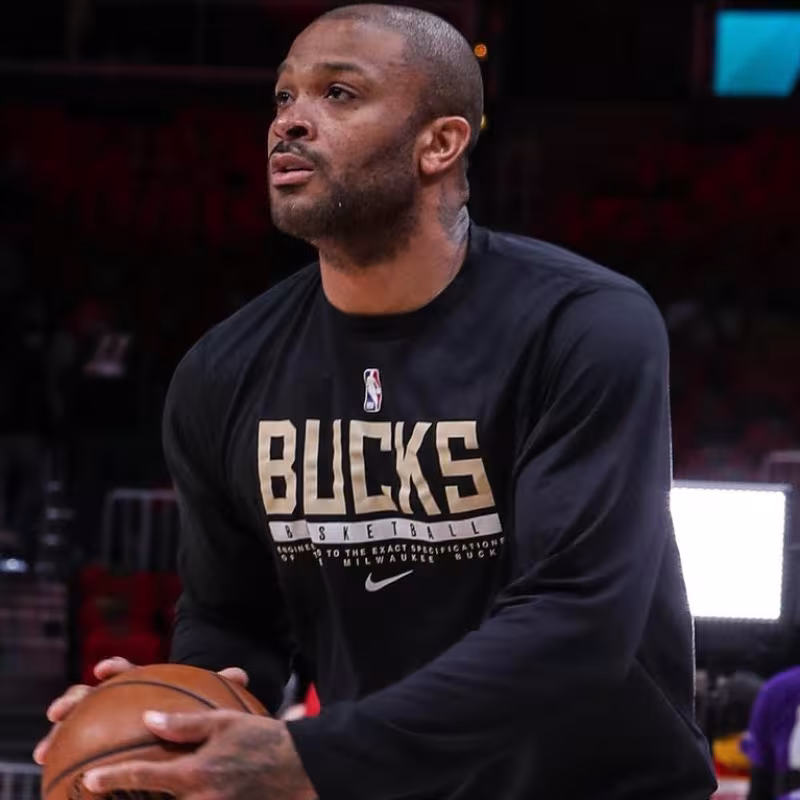 PJ Tucker: "Todos los jugadores se lesionan, incluso Giannis. No hay excusas, hay que seguir"