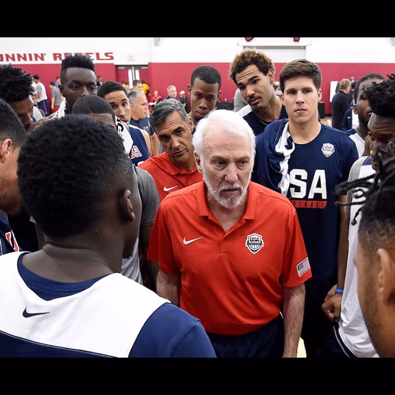 La lección de Gregg Popovich a un periodista tras la histórica derrota de Estados Unidos