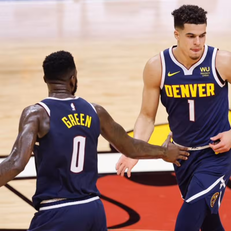 Denver Nuggets continúa arrasando y Facu Campazzo sin tener protagonismo