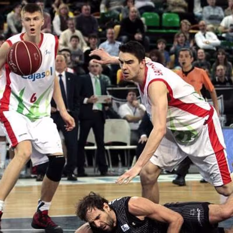 Porzingis y Satoransky, en su época en el Cajasol.