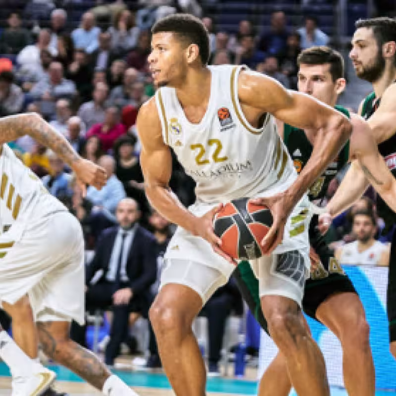 El Madrid se da un homenaje a costa de un impotente Panathinaikos