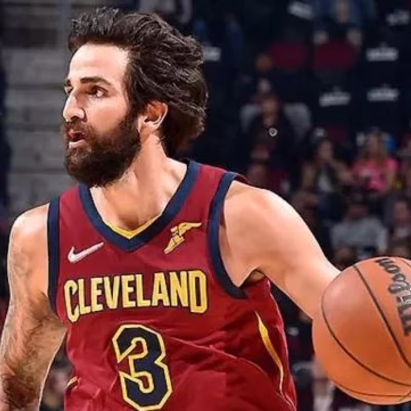 Ricky Rubio,con la camiseta de Cleveland Cavaliers. 