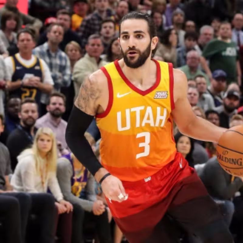 Ricky Rubio y sus Utah Jazz le ganan la partida a Pau Gasol y sus San Antonio Spurs