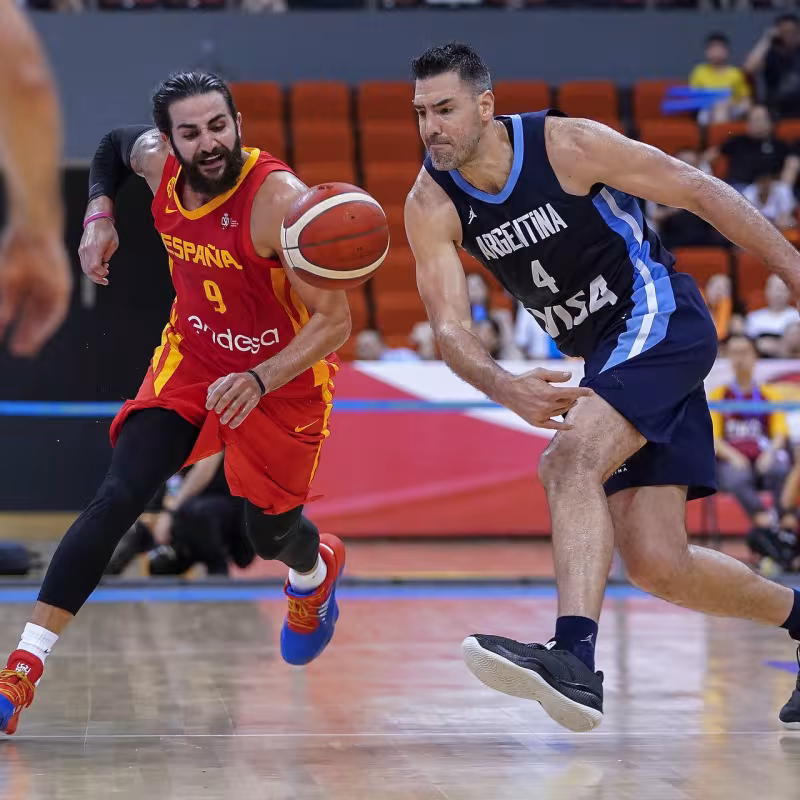 Ricky anotó 25, su máxima en la selección. Foto: @SeleccionESP