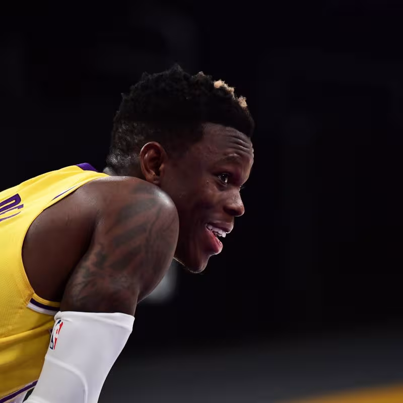 Dennis Schroder en un partido con Los Angeles Lakers.