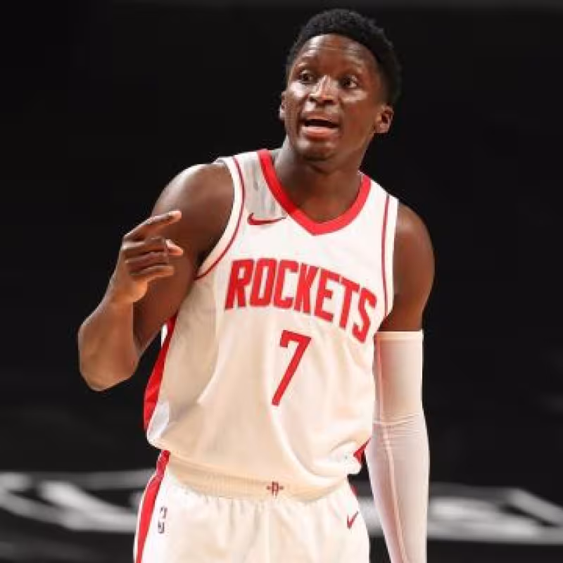 Victor Oladipo en un partido con los Houston Rockets.