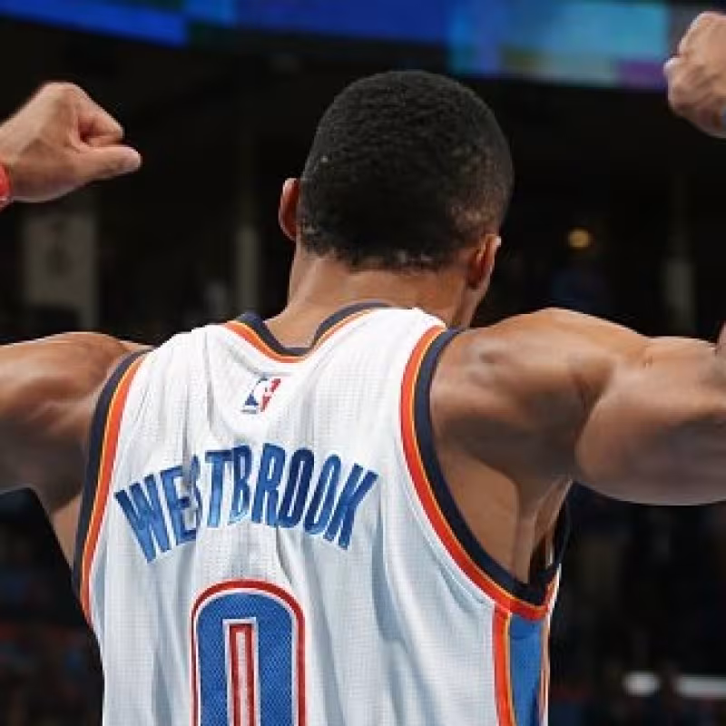 Russell Westbrook lidera la 12ª victoria de la temporada para OKC