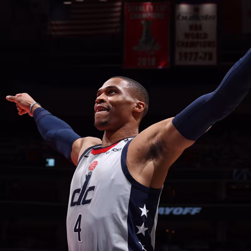 Russell Westbrook sigue prolongando su histórica "temporada de los récords"