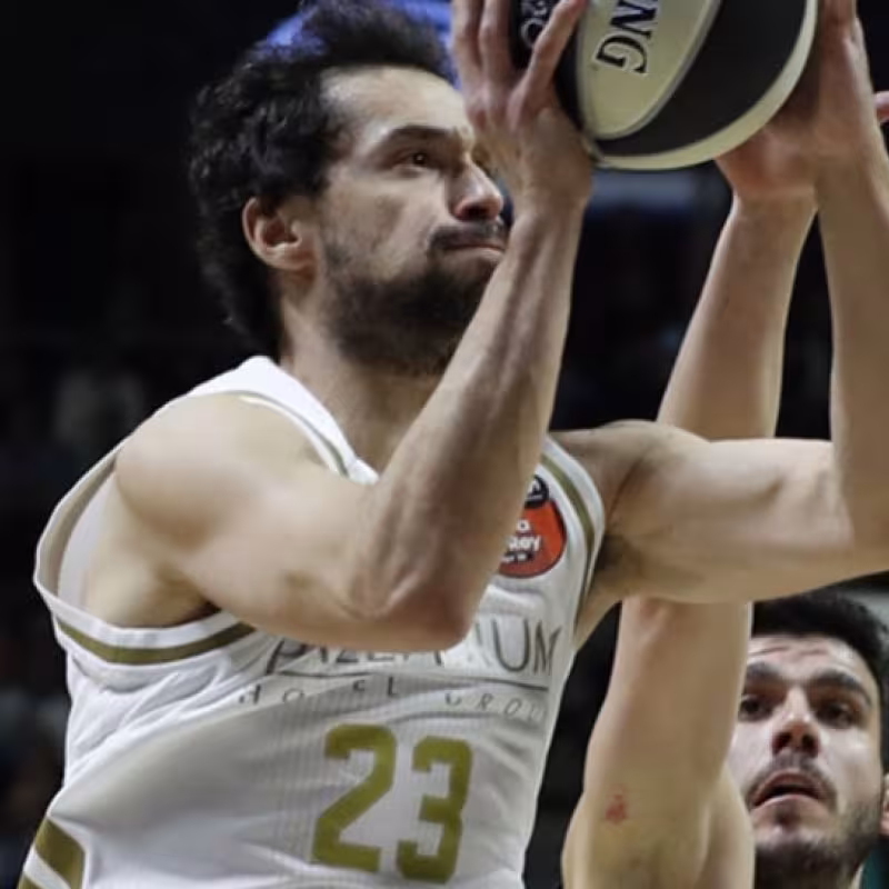Sergio Llull y Sergio Rodríguez piden a la gente que se quede en casa por la crisis del coronavirus