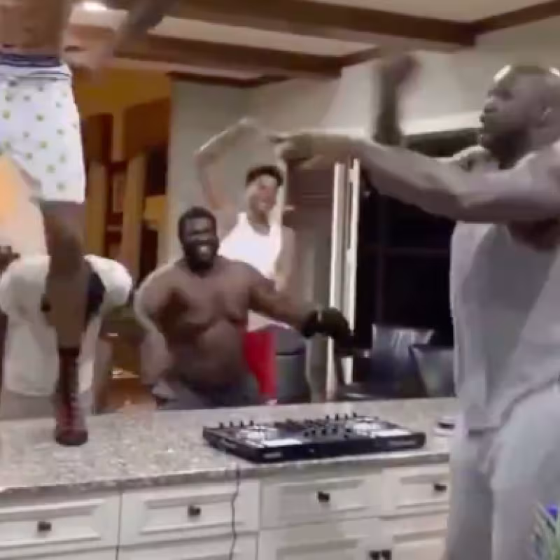 El tremendo fiestón en casa de Shaquille O'Neal durante la cuarentena