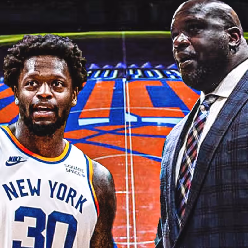 Julius Randle, jugador de New York Knicks, y Shaquille O'Neal.