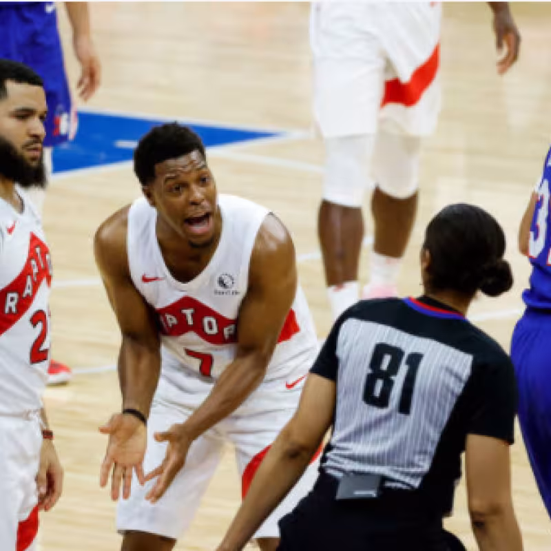 Philadelphia 76ers ahonda en la crisis de Toronto Raptors
