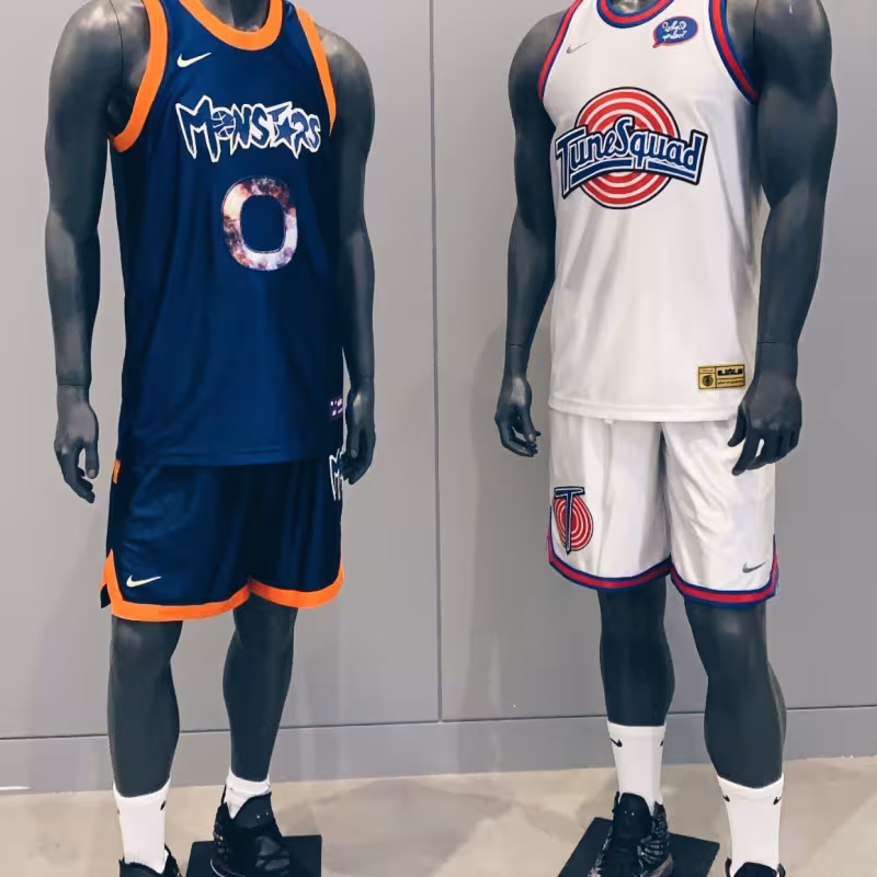 LeBron James quiere ser Jordan: Protagonizará Space Jam 2