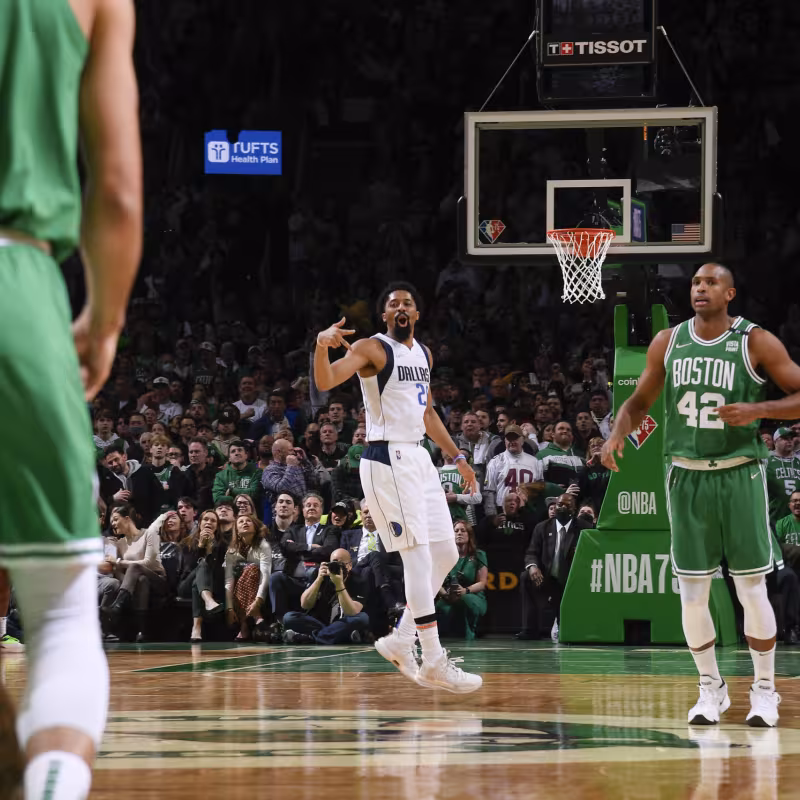 Spencer Dinwiddie, impacto en Dallas Mavericks. Foto: gettyimages