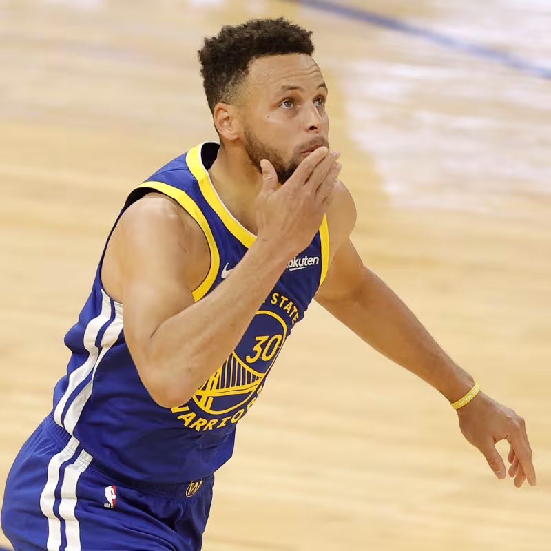 Los 4 jugadores que promedian unos números asombrosos en anotación y triples
