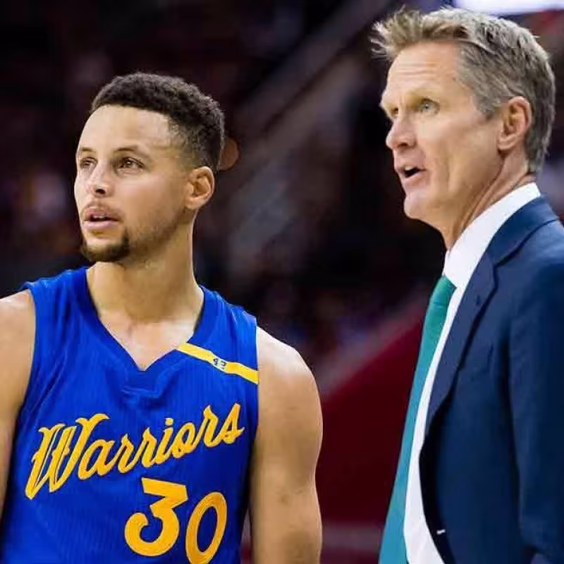 Steve Kerr no ve prioritario meterse en playoffs con Warriors en 2021. Foto: gettyimages