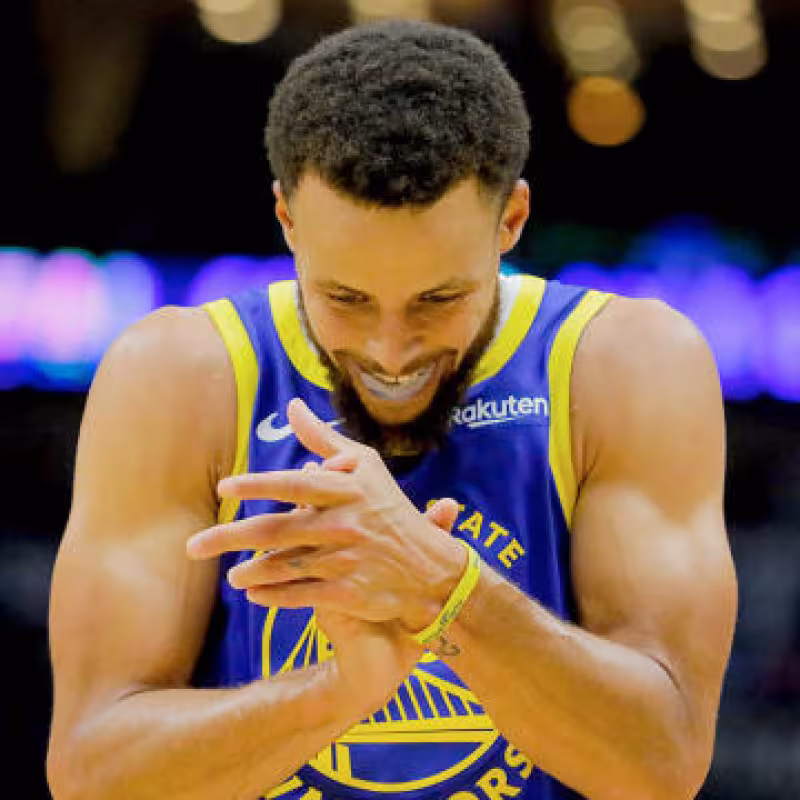Stephen Curry podría participar en el concurso de triples