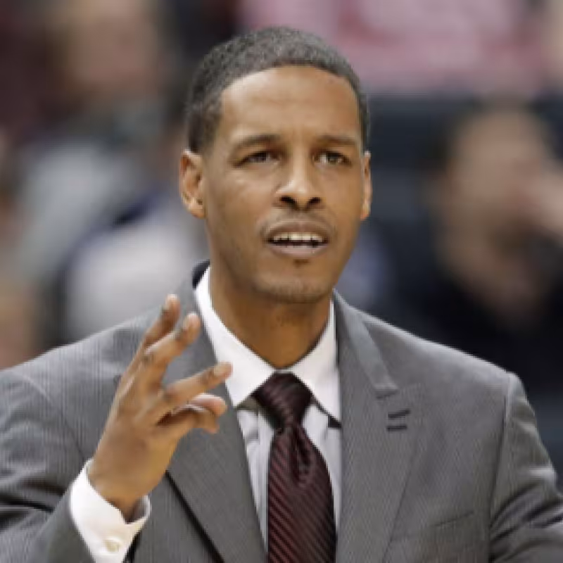 Houston Rockets tiene nuevo asistente para Stephen Silas