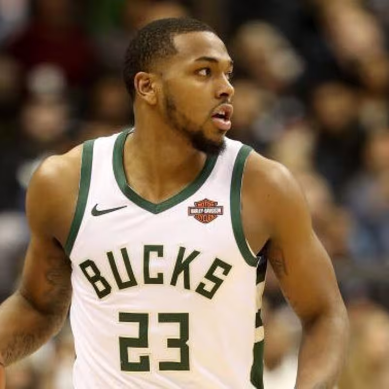 Sterling Brown, líder espiritual de las protestas raciales por su mala experiencia