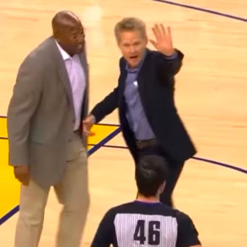 Steve Kerr, tras ser expulsado: "Yo no quería estar aquí de todas formas"