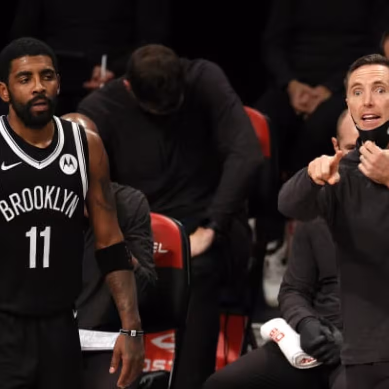 Kyrie Irving y Steve Nash, estrella y entrenador de Brooklyn Nets.
