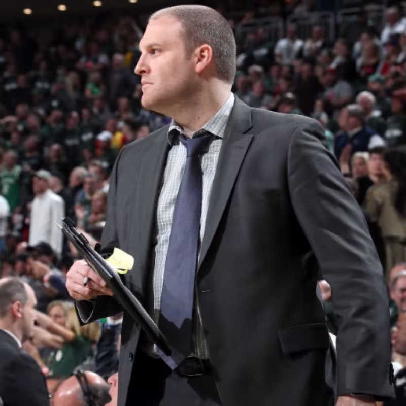 Taylor Jenkins se convierte en el nuevo entrenador jefe de Memphis Grizzlies
