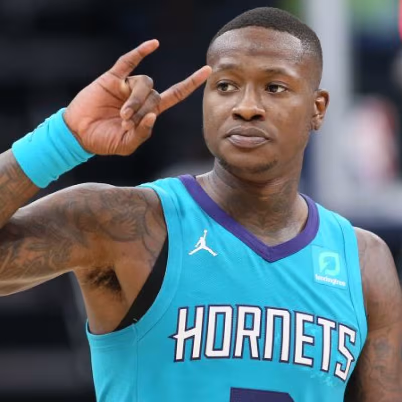 Terry Rozier renueva por un pastizal con Charlotte Hornets
