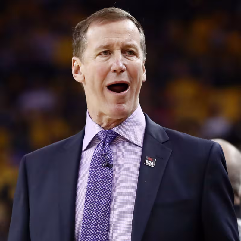 Portland no piensa en despedir a Terry Stotts