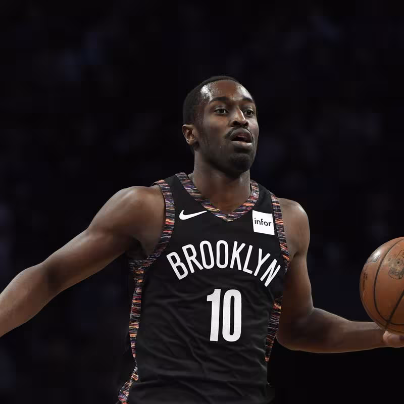 Los Nets fichan a Theo Pinson