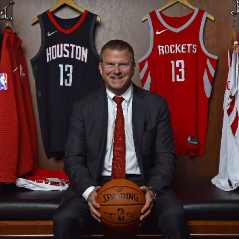 El dueño de los Rockets, multado por anunciar antes de tiempo el traspaso de Russell Westbrook