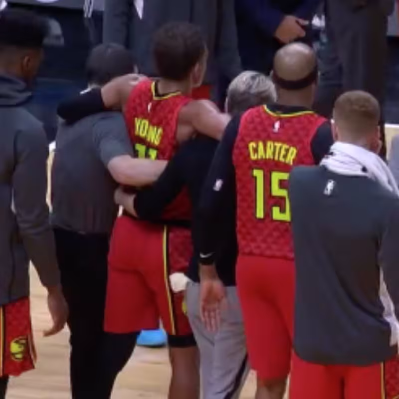 Trae Young, tras su primera lesión: "Ha sido doloroso, pero volveré pronto"
