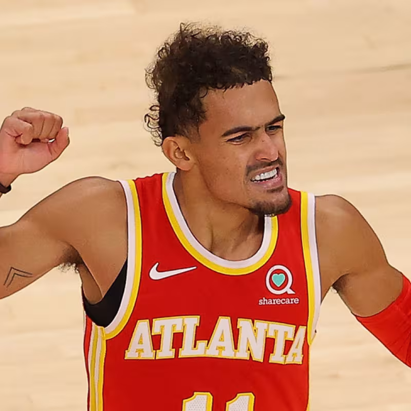 Trae Young y Shai-Gilgeous Alexander renuevan con contratos estelares