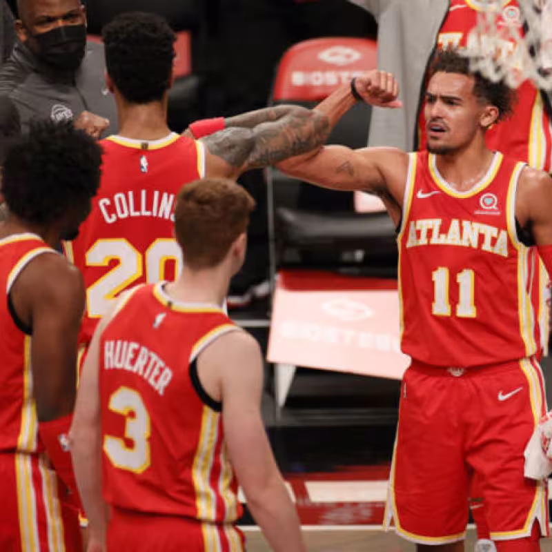 Trae Young en un partido con los Atlanta Hawks.
