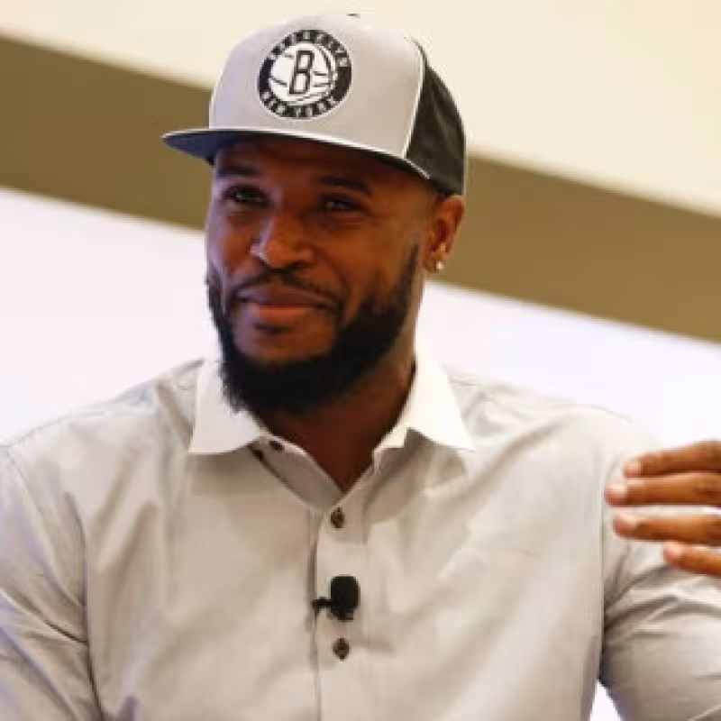 Los Shanxi Brave Dragons de la CBA China acechan a Trevor Booker