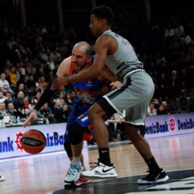 Valencia Basket se complica la vida