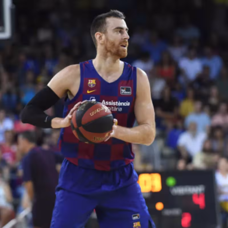 Malas noticias en Can Barça: Víctor Claver al quirófano