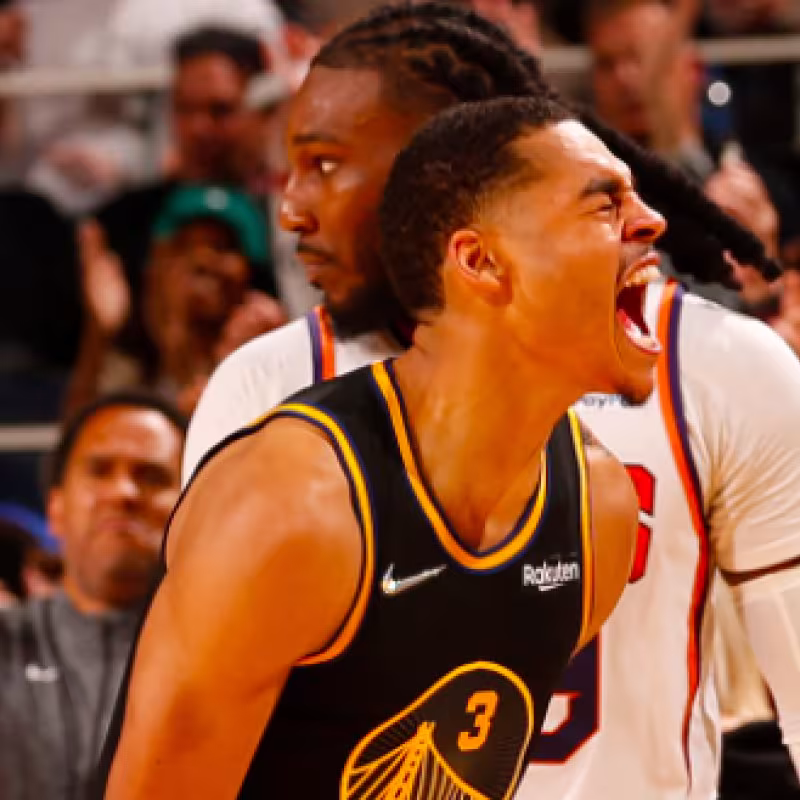 Los Warriors caen a la cuarta plaza del Oeste tras perder ante unos instratables Suns