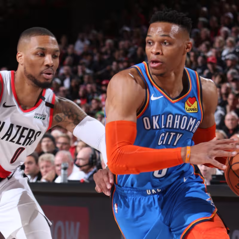 Lillard y Westbrook frente a frente. Foto: NBA México