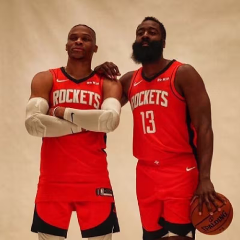 Westbrook y Harden piden perdón a China: "Amamos este país"
