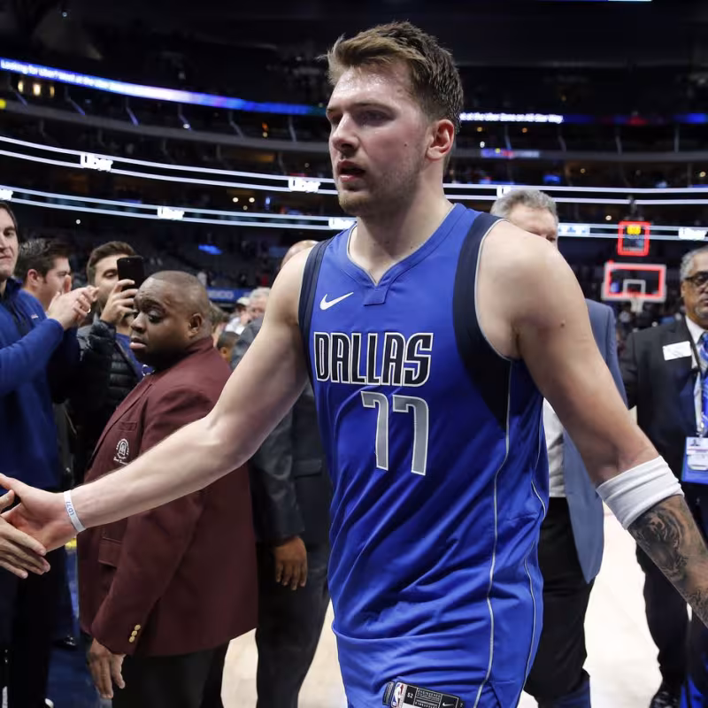 Carlisle: "Luka Doncic domina todas las facetas del juego"