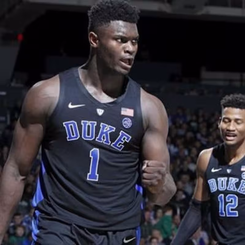Vídeo: El tapón de Zion Williamson con el que alucina todo el mundo del baloncesto