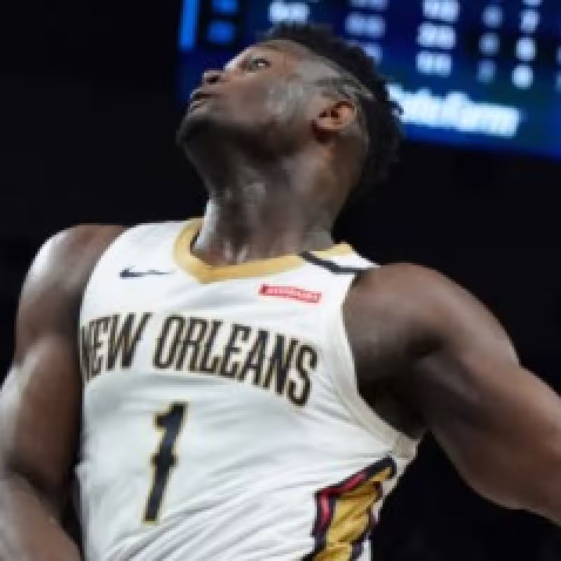 Zion Williamson recibió autorización para volver con el equipo